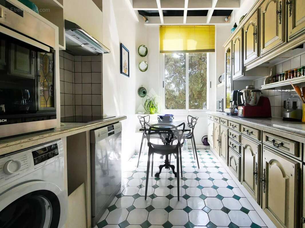 Appartement à ROQUEBRUNE-CAP-MARTIN