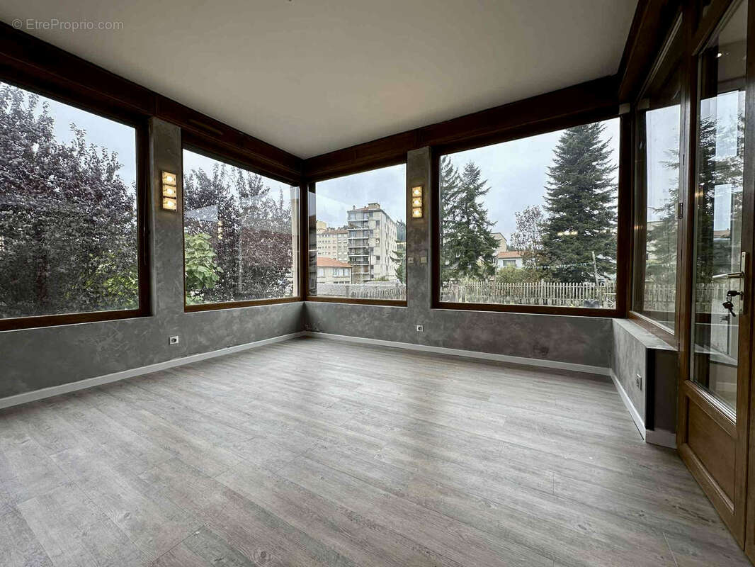 Appartement à LE PUY-EN-VELAY