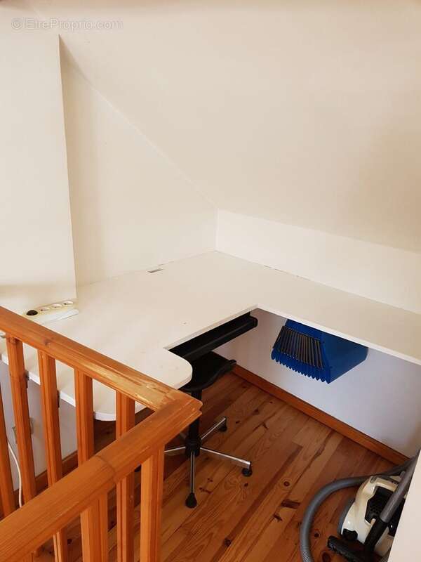 COIN BUREAU - Maison à FONTENAY-EN-PARISIS