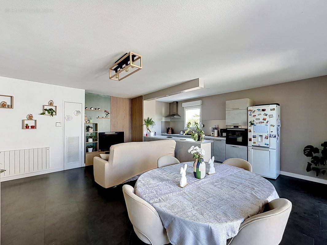 Appartement à GRIGNY