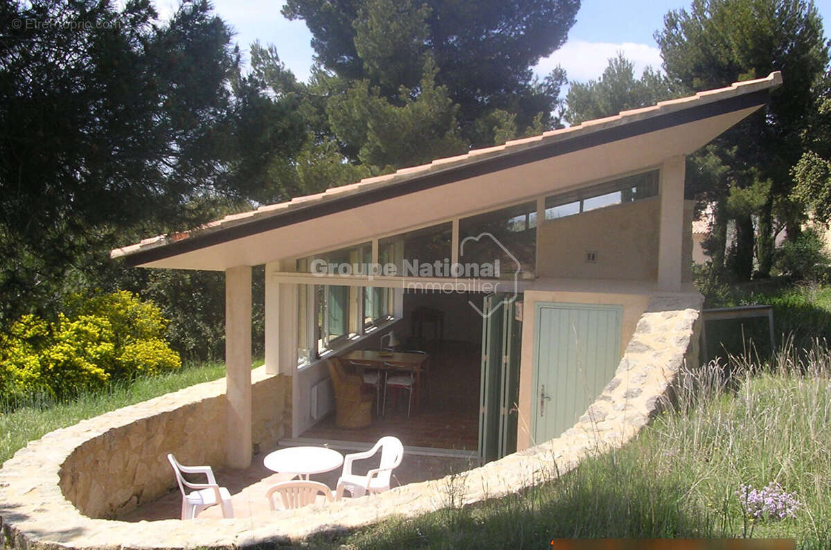 Maison à LE BARROUX