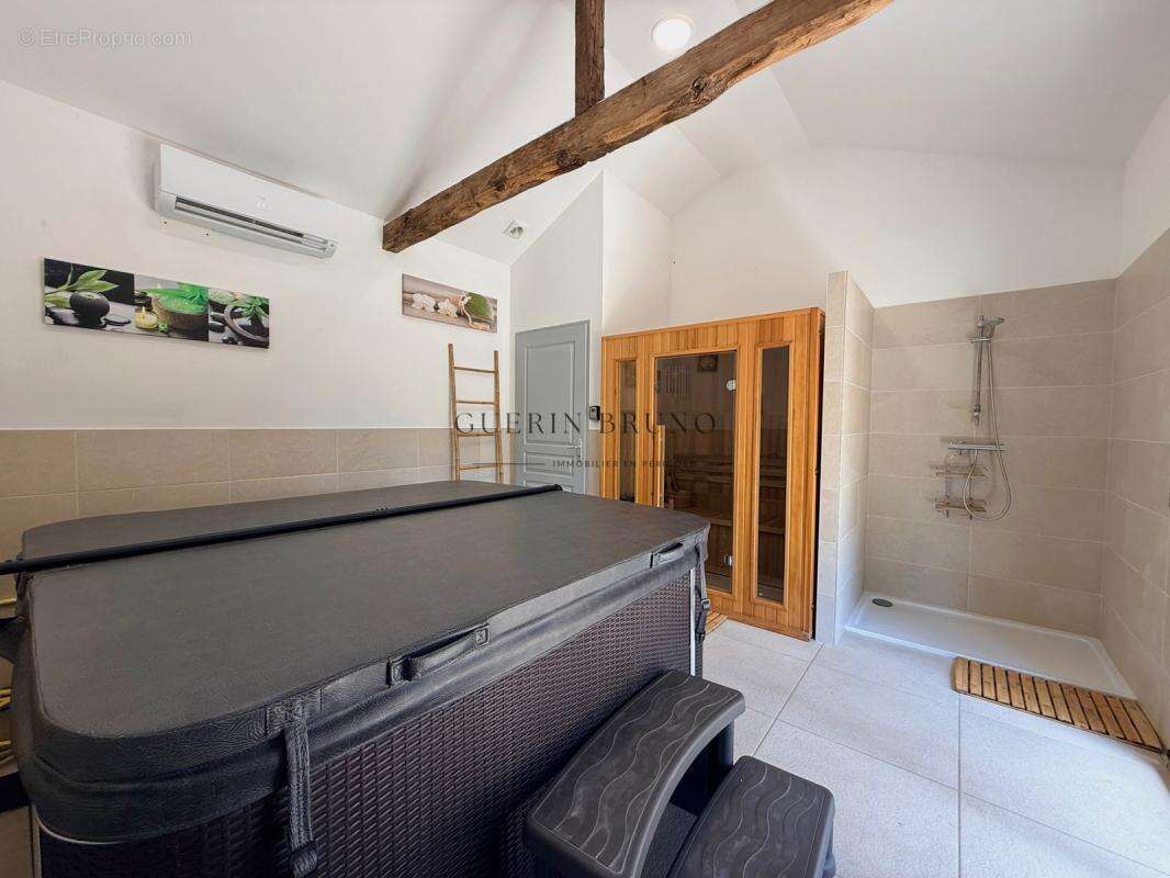 Maison à COURSAC