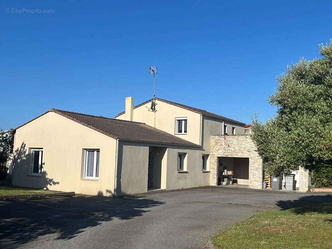 Maison à BREM-SUR-MER