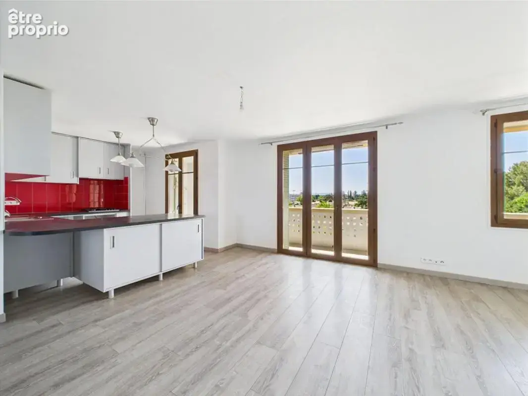 EXCLUSIVITE // AVIGNON EM // Appartement avec garage fermé de - photo 4