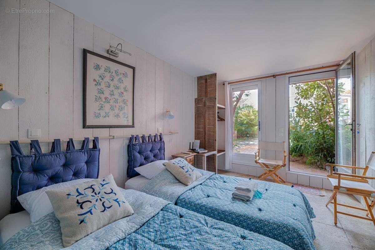 Maison à MARSEILLE-8E