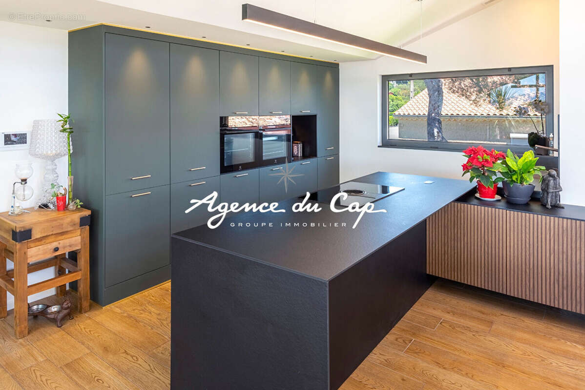 Maison à SAINT-RAPHAEL