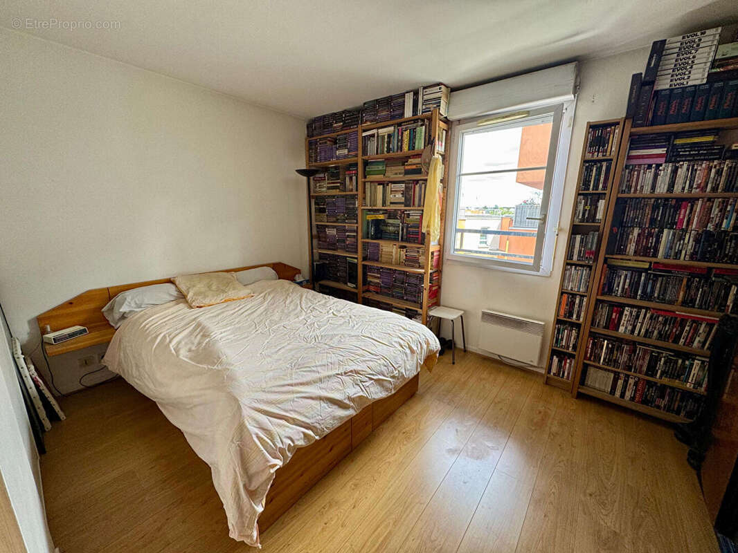 BOBIGNY - Exclusivité 4 pièces - Parking - Balcon - photo 9