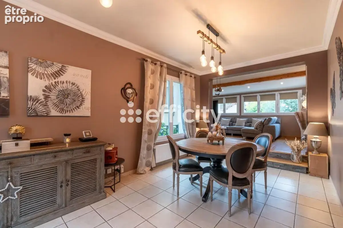 Maison 6 pièces 137 m² à vendre à Villeneuve-Le-Roi (94290) - photo 4