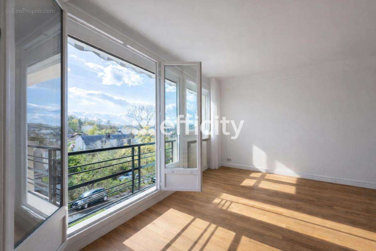 Appartement à SEVRES