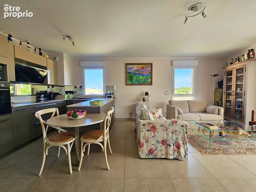 Appartement Villeneuve Les Avignon 4 pièce(s) 89 m2 - photo 4