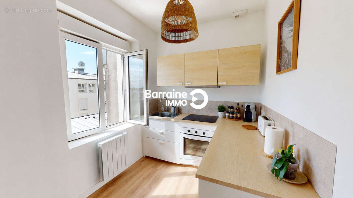 Exclusivité à Brest Centre Ville - Charmant T2 refait à neuf au dernier étage à vendre ! - photo 5