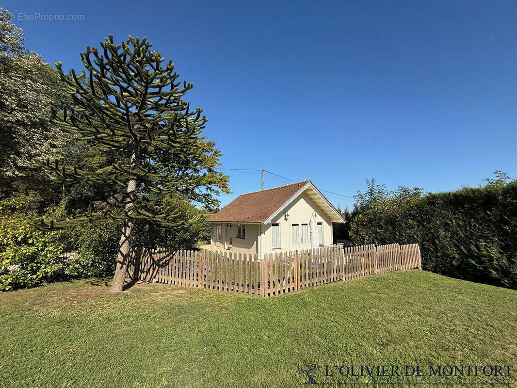 Maison à MONTFORT-L&#039;AMAURY