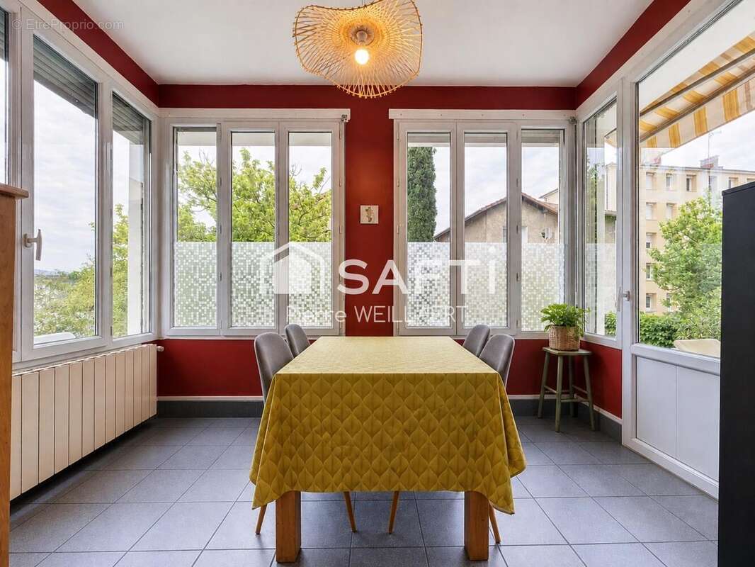 Photo 4 - Maison à ROMANS-SUR-ISERE