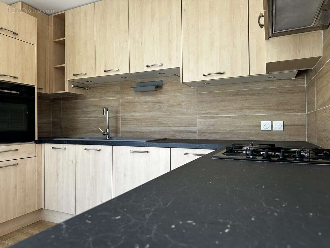 Appartement 89 m² à Rumilly  - photo 9