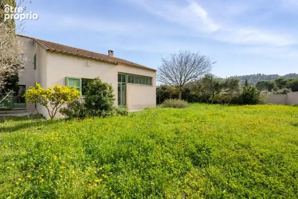 Maison à ORGON