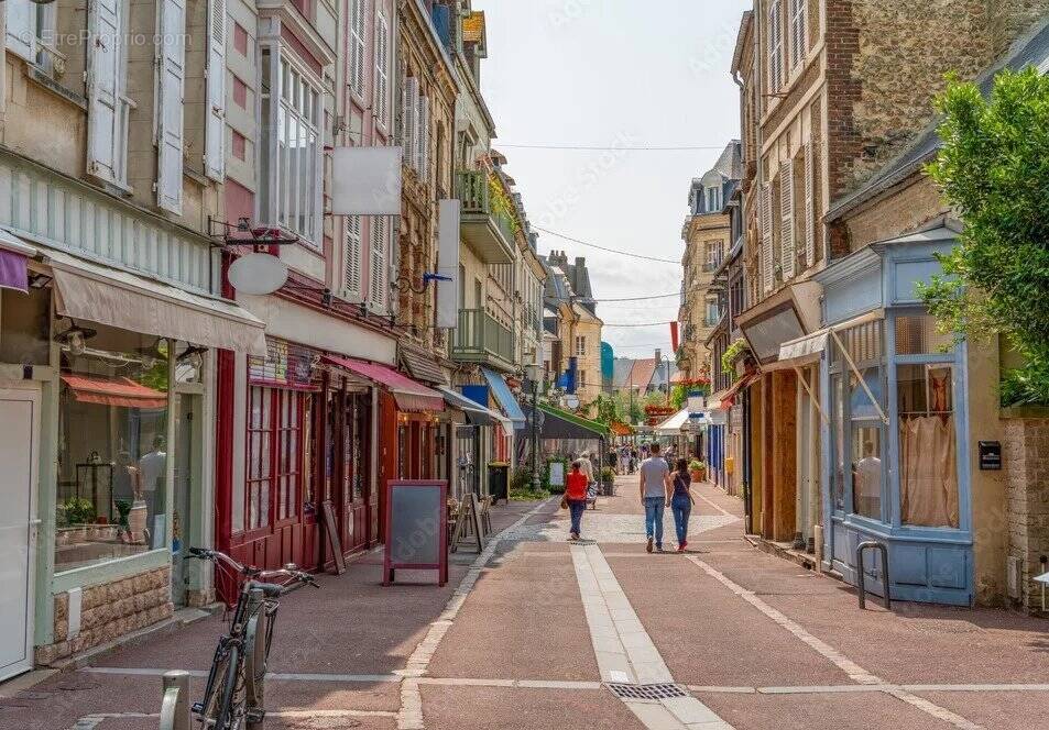 Appartement à TROUVILLE-SUR-MER