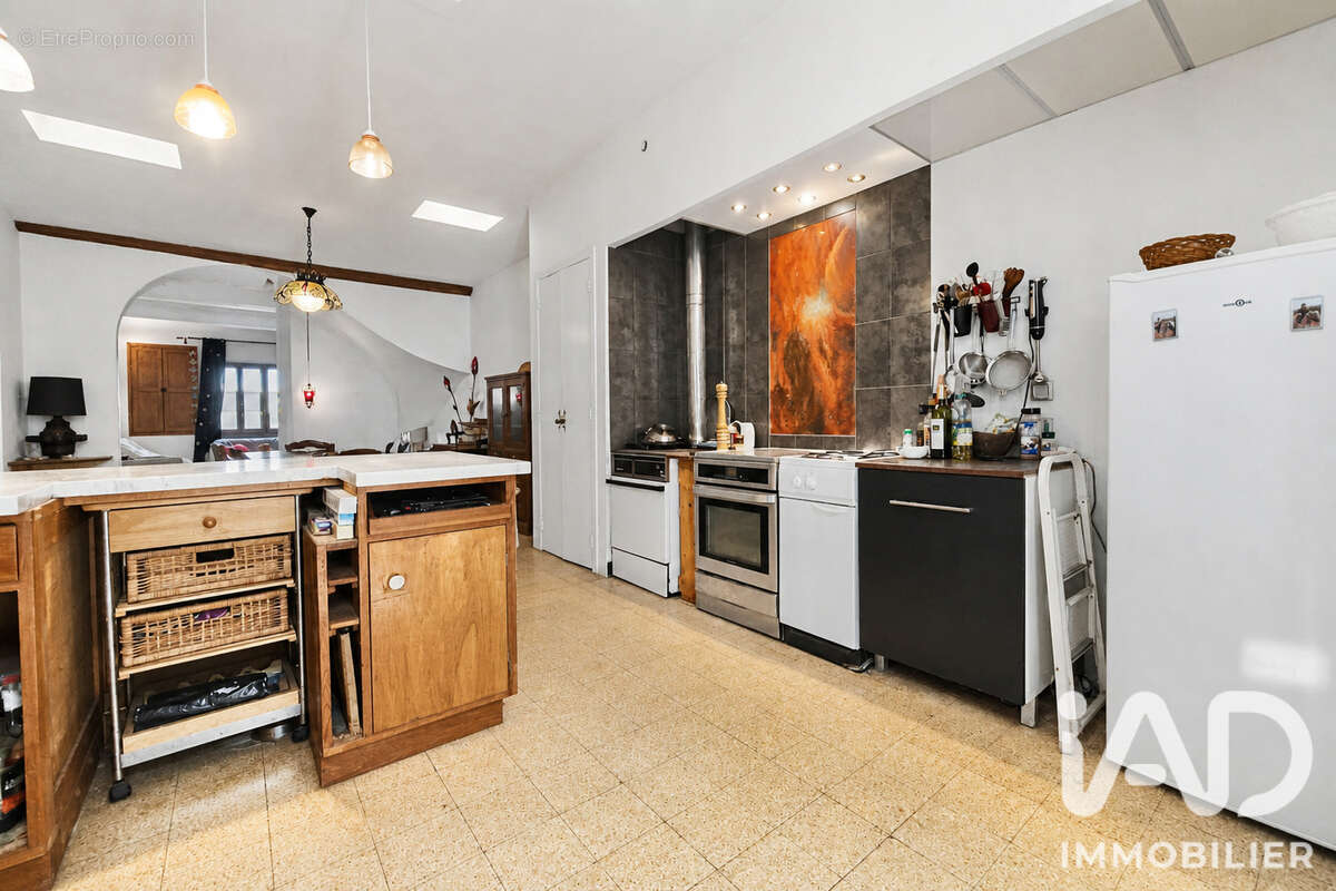 Maison 205 m² à Argeliers  - photo 7