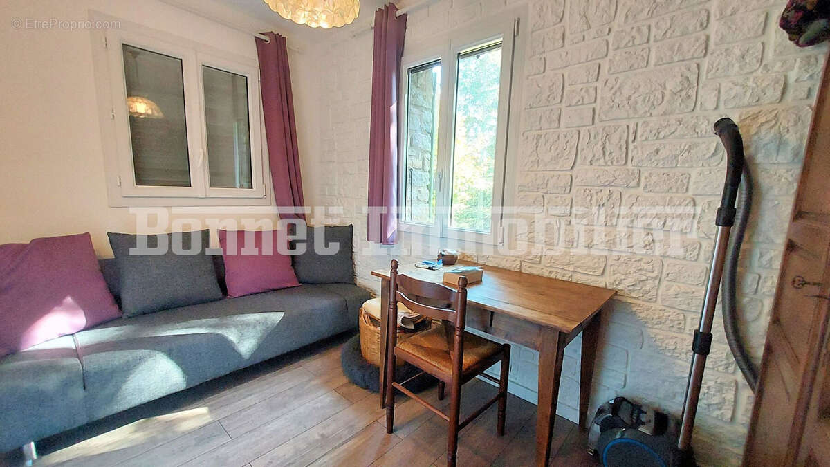 Maison à SAINTE-JALLE