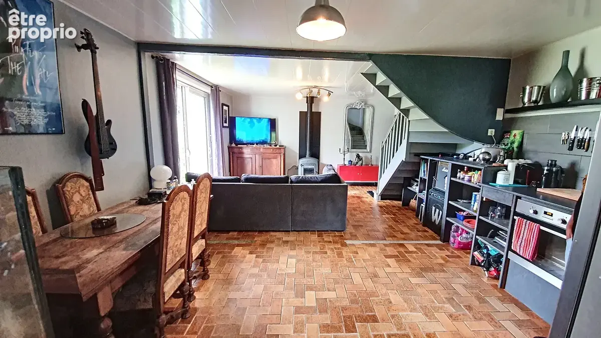 Maison COMBRIT 6 Pièces 205 m² - photo 12
