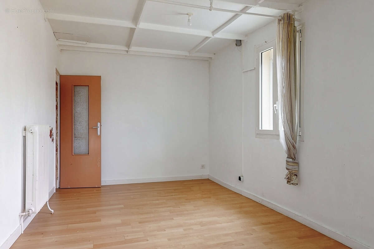 Appartement à MEYRARGUES