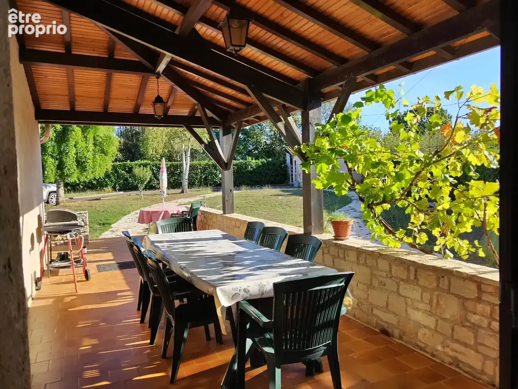 Grande maison semi enterree - photo 10