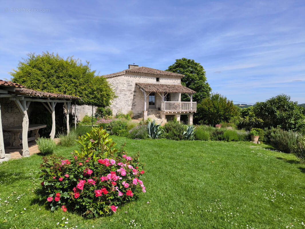 Maison à SAINT-MAURIN