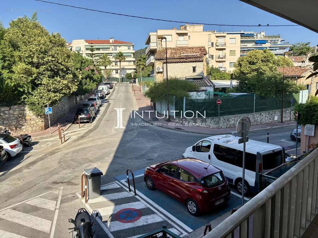 Le Cannet - Grande Bretagne : Studio avec parking vendu loué - photo 8