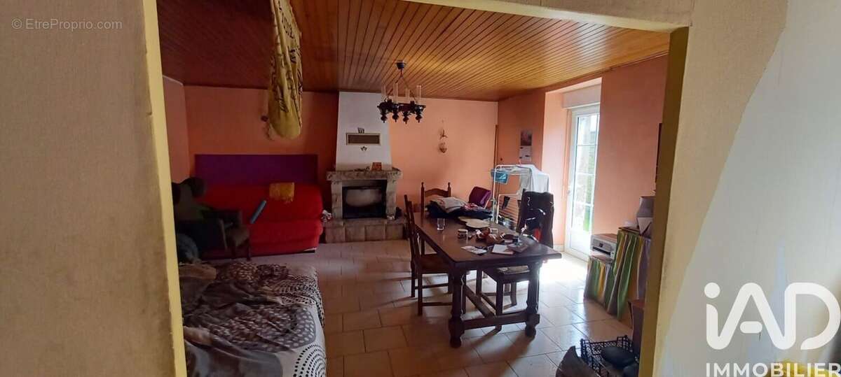 Photo 8 - Maison à GUISCRIFF