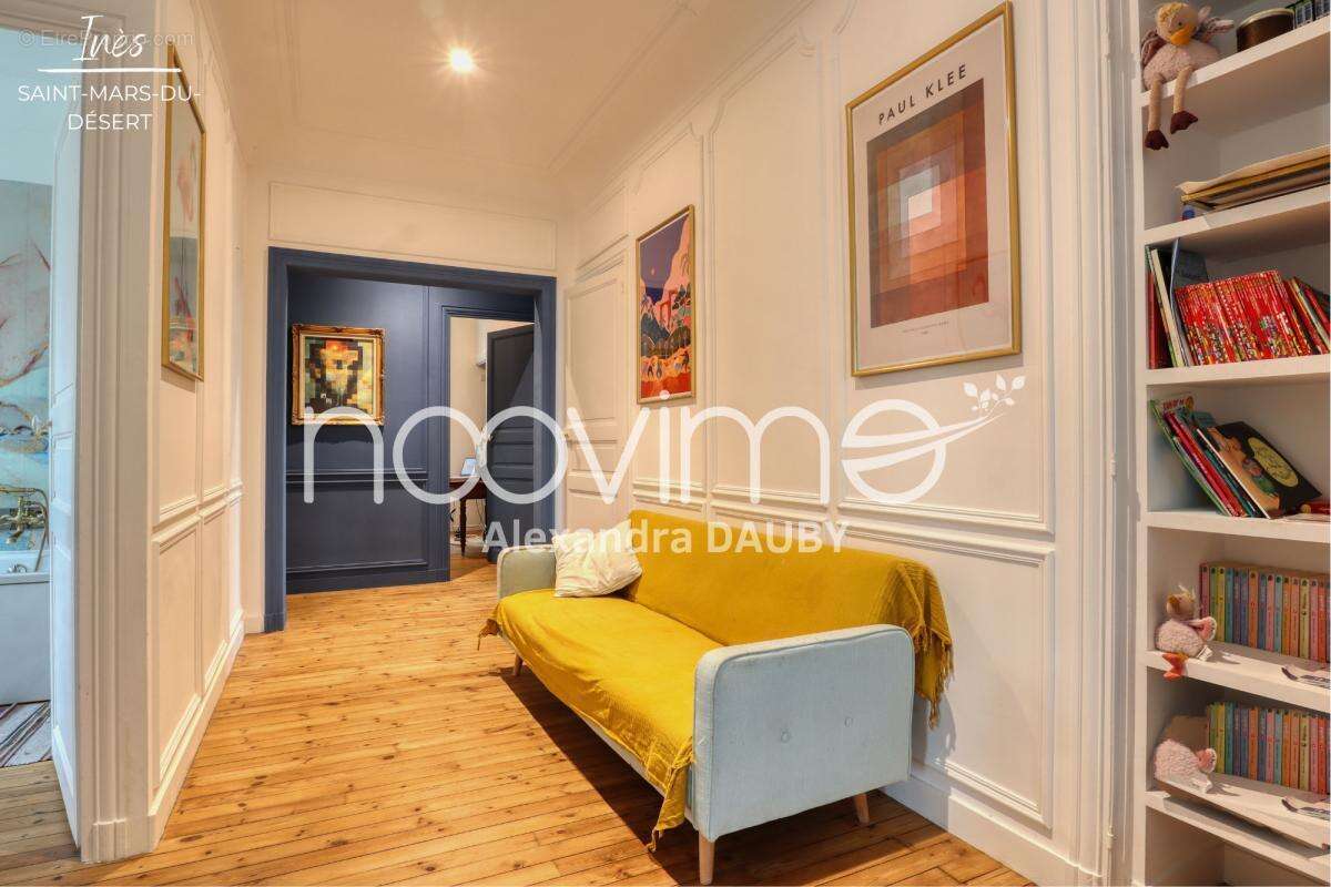 Maison à SAINT-MARS-DU-DESERT