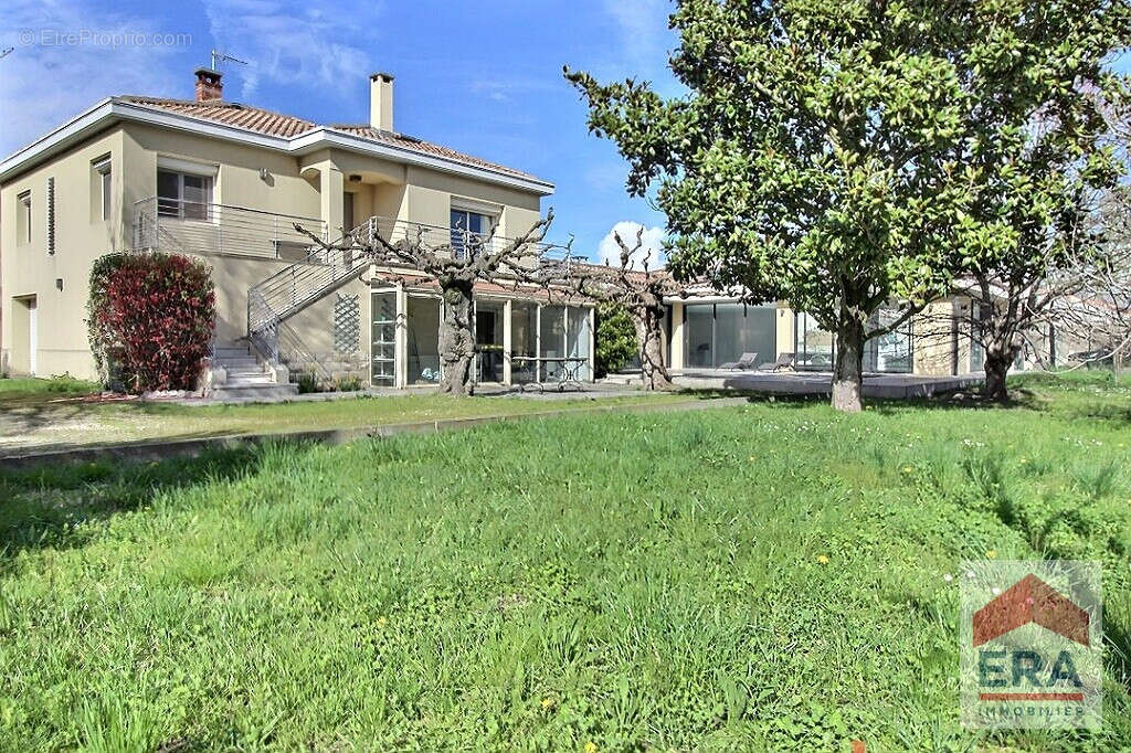 Maison à ALTHEN-DES-PALUDS