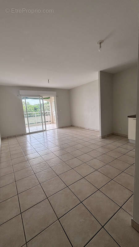 Appartement à LE ROBERT