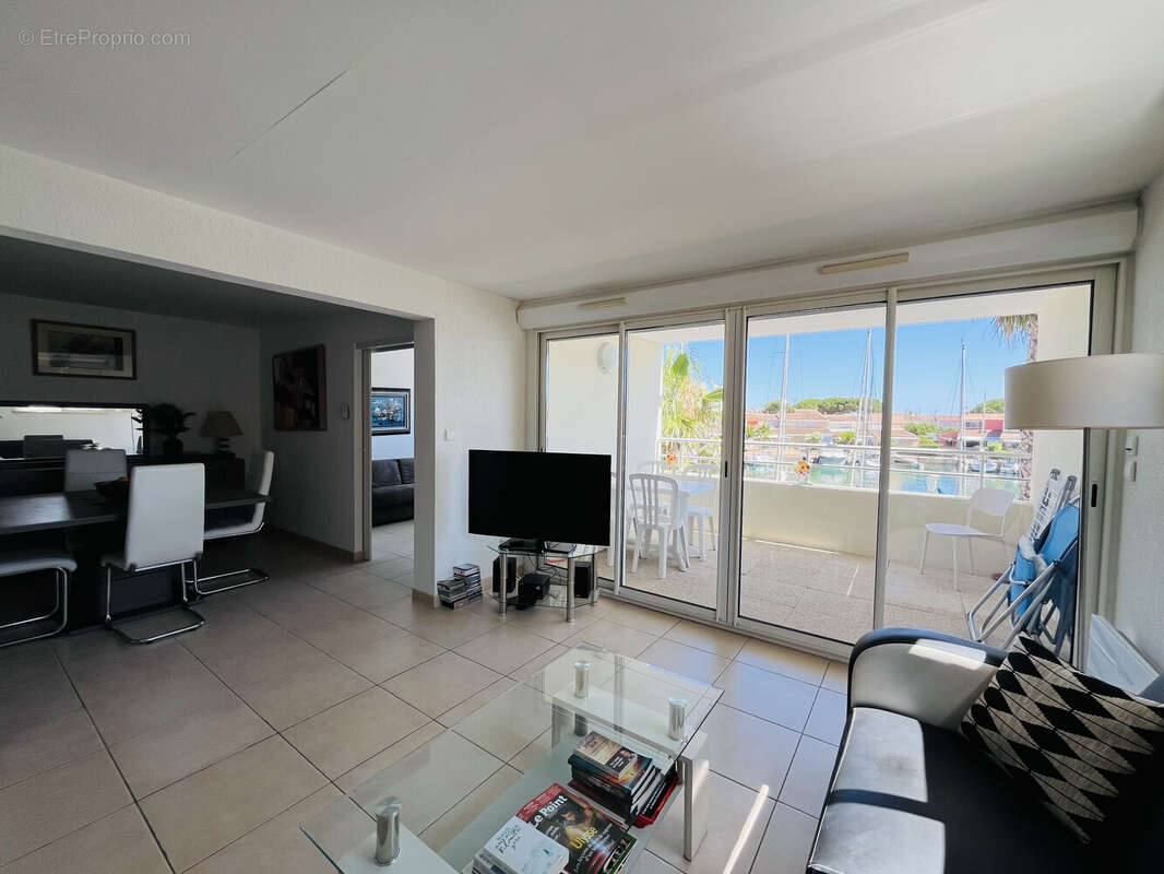 Le cap d'agde - malfato  appartement t3 vue port - photo 7