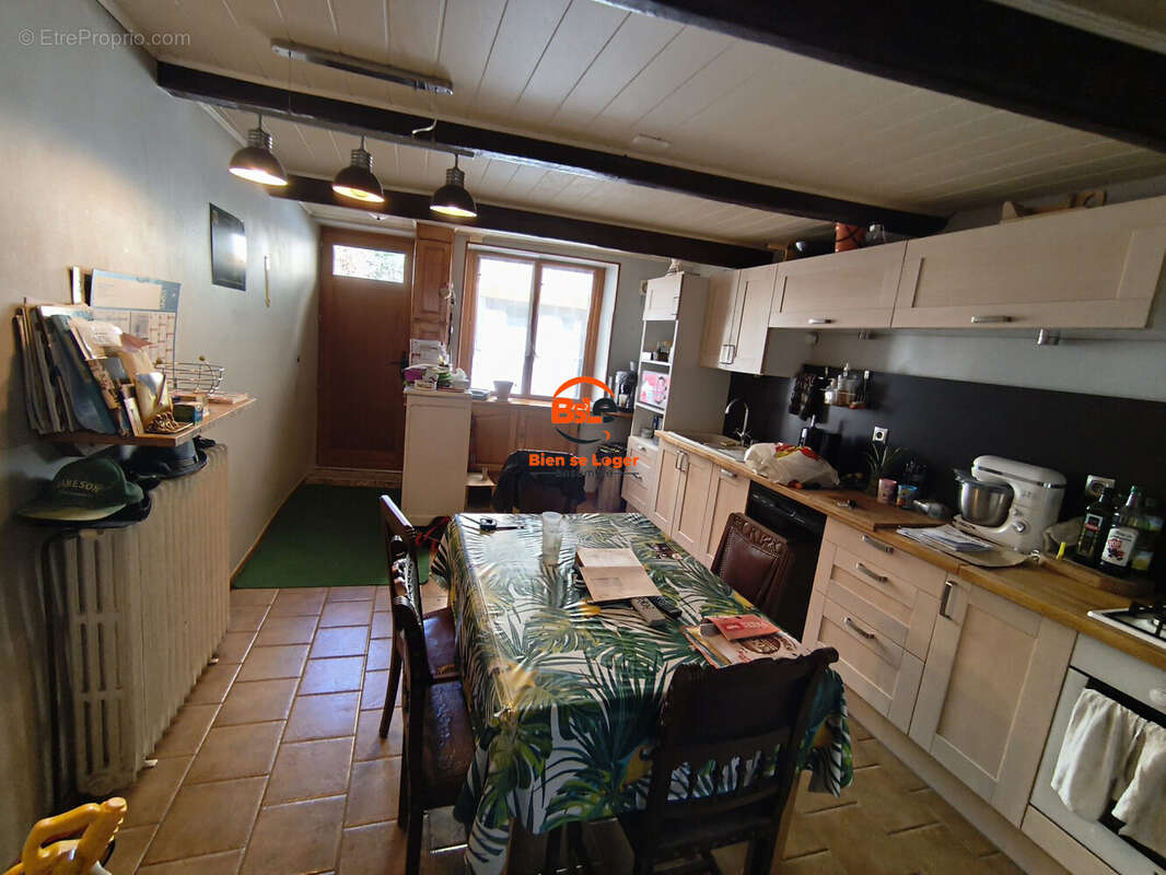 A vendre Maison Vigneronne 3 chambres Dallet - Agence Immobilière BSLE - Bien Se Loger Ensemble Pont du Château - Maison à DALLET