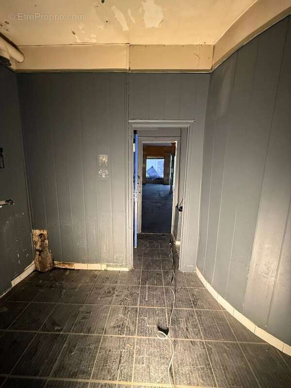 Appartement à PARIS-1E