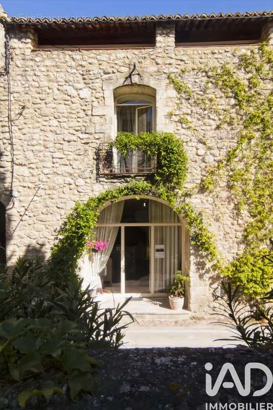 Maison 190 m² à Saint-Hilaire-D'ozilhan  - photo 2