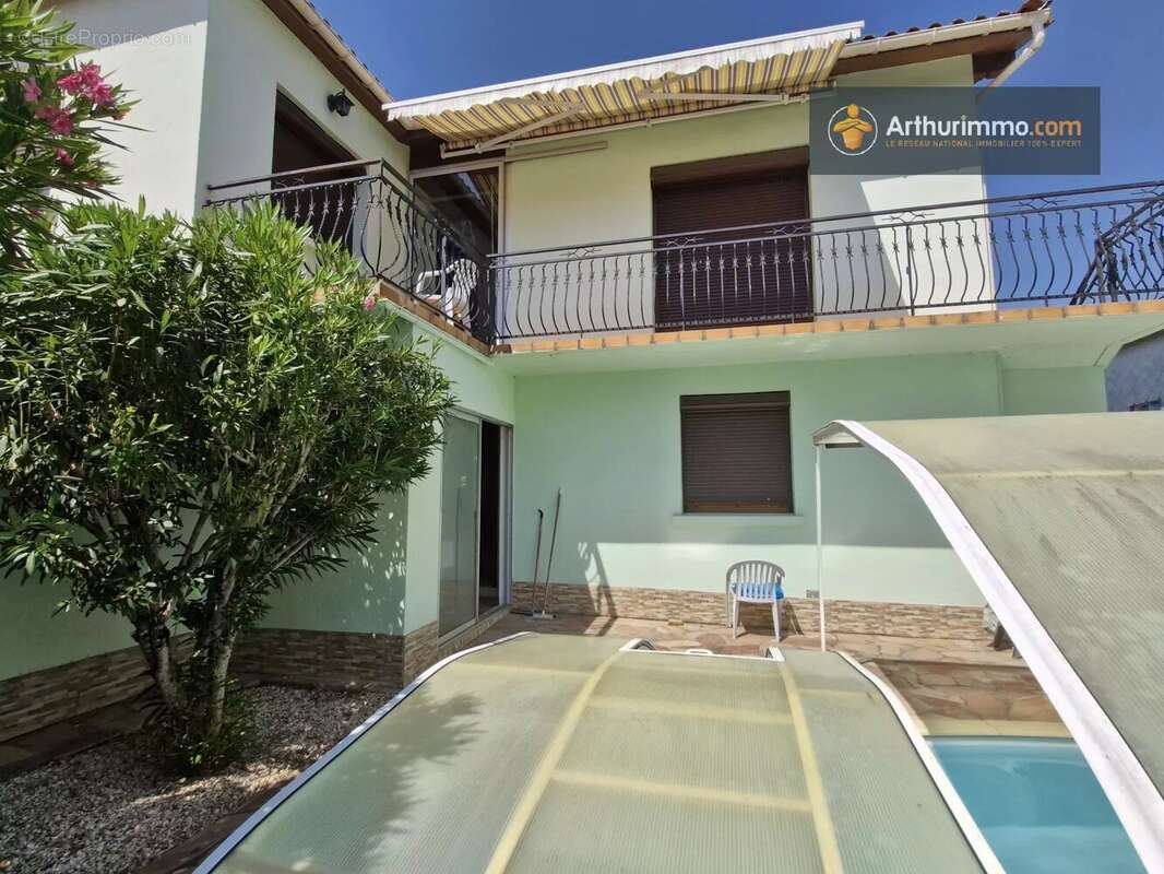 Maison à LAROQUE-D'OLMES