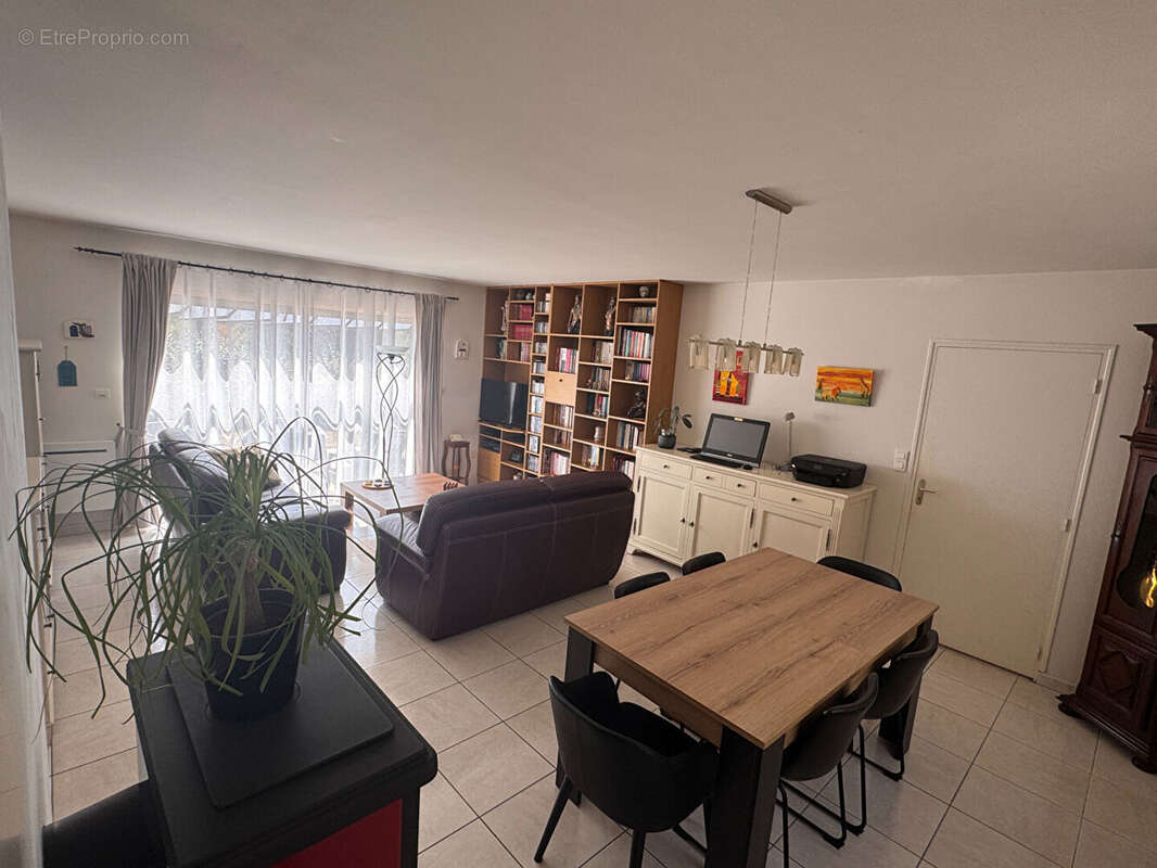 La Baule -Bas Guézy  Maison familiale avec garage sur parcelle de 931 m² - photo 7