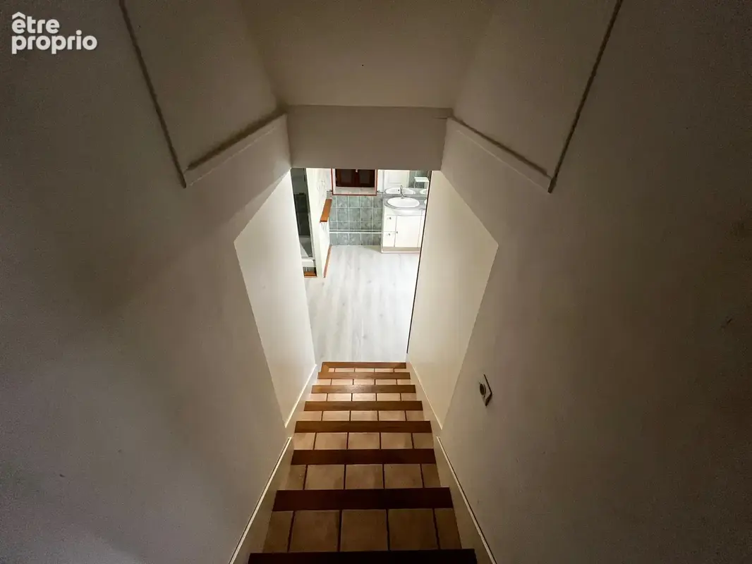 Charmante maison de caractère avec jardin excentré - photo 11