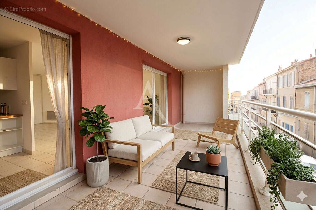 Appartement à MARSEILLE-4E