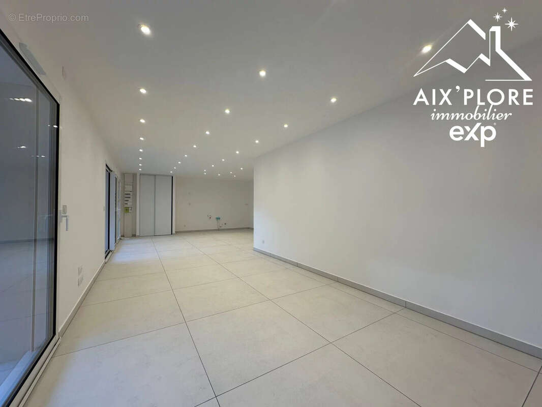 Appartement à GRESY-SUR-AIX