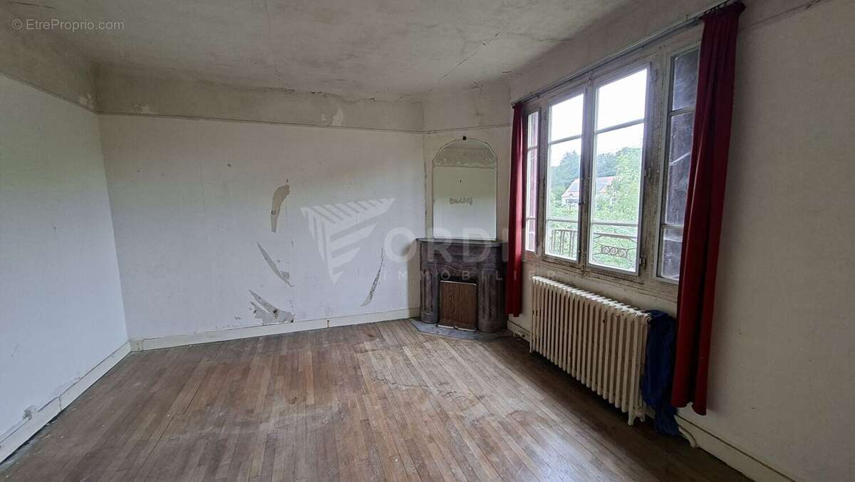 Jolie Maison proche centre-ville - photo 12