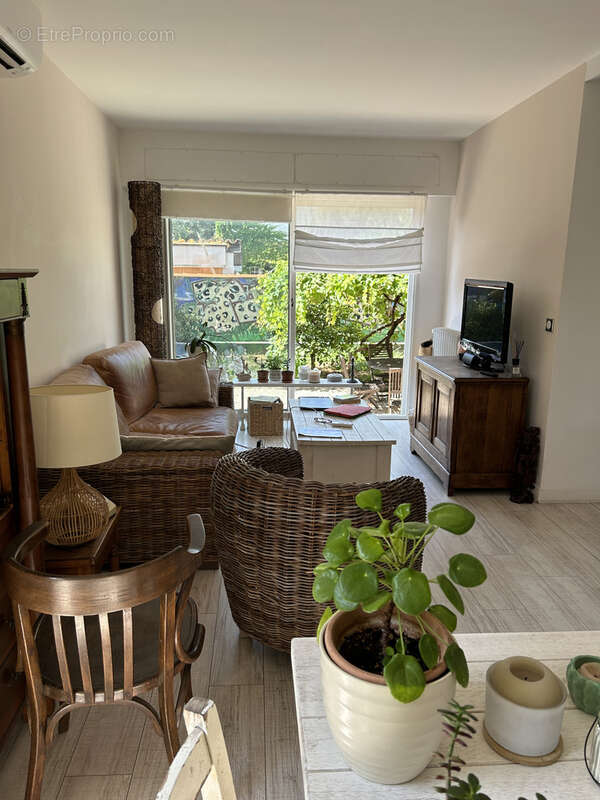 Maison à VILLENEUVE-LOUBET