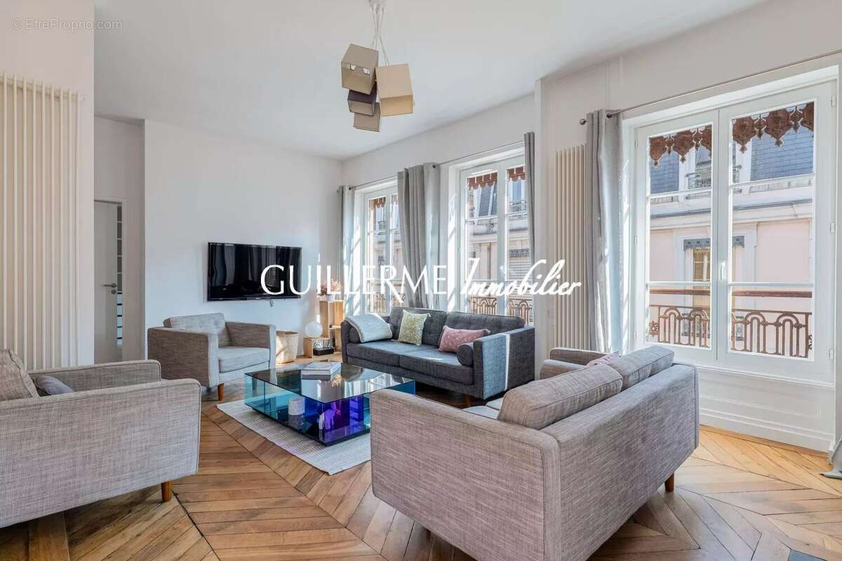 Appartement à LYON-1E