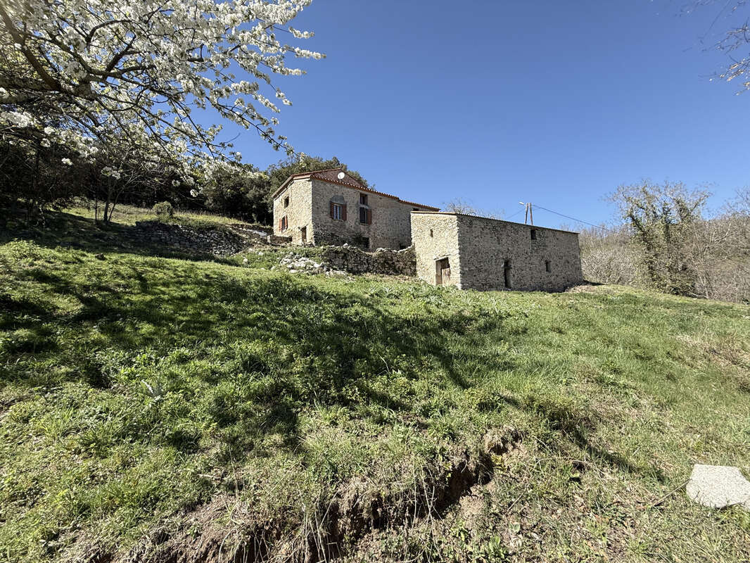 Maison à SERRALONGUE