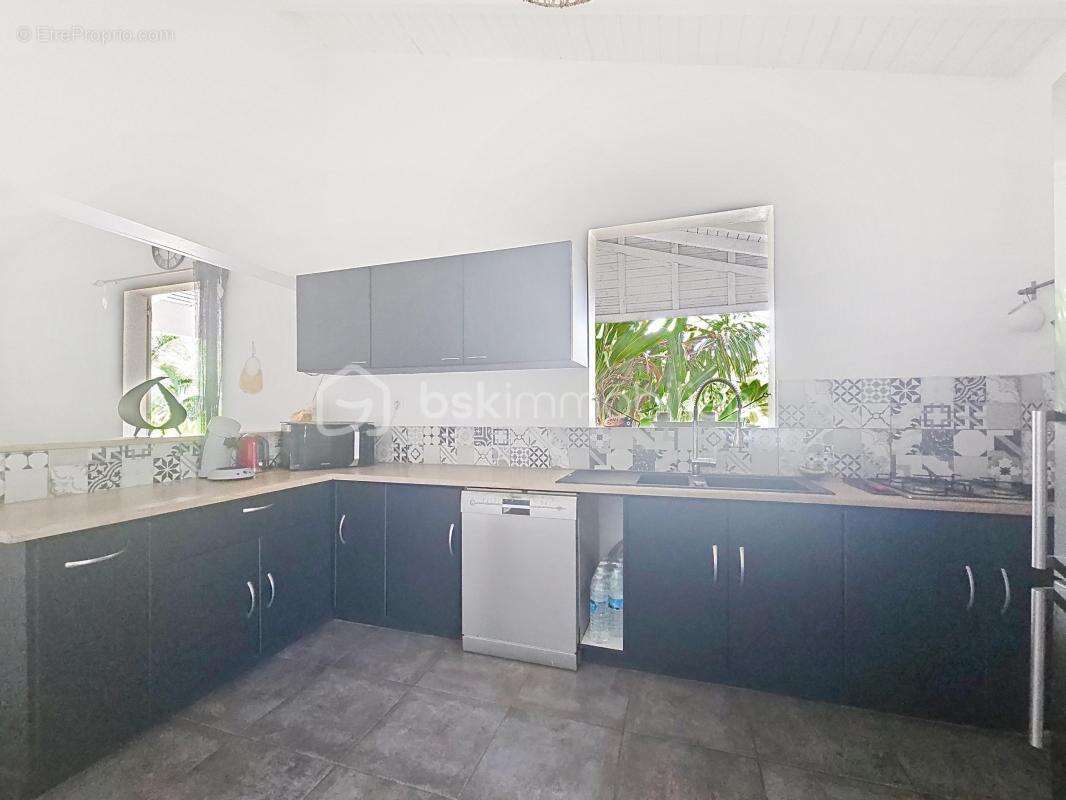 Maison à SAINTE-ANNE