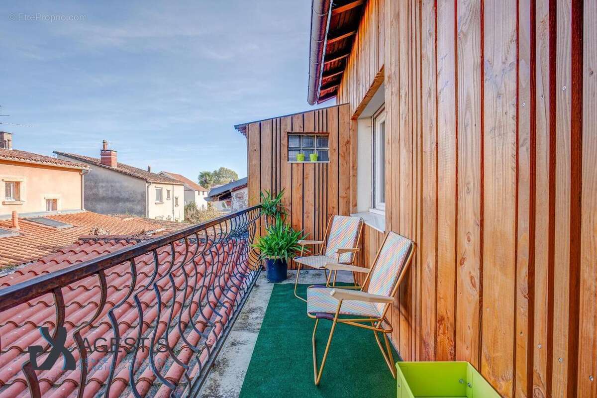   - Appartement à TOULOUSE