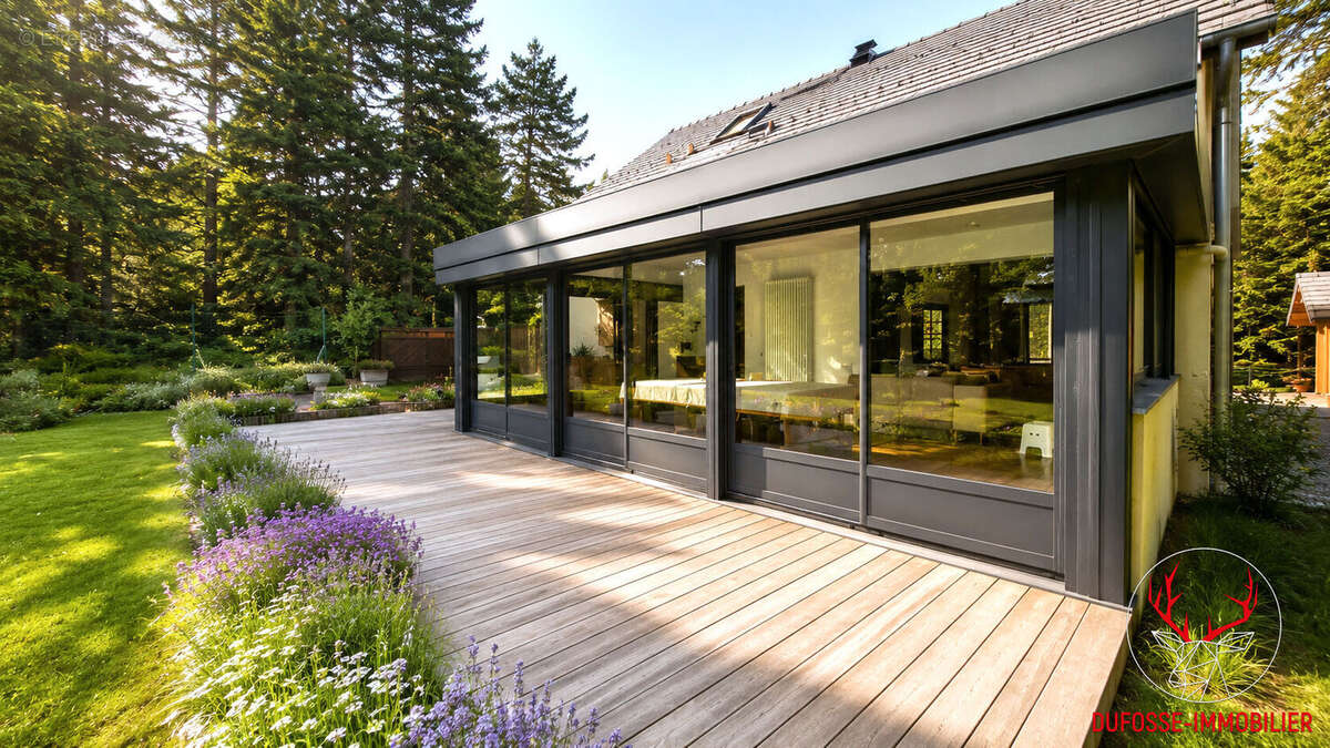 Le Chambon-sur-Lignon - Belle propriété de 165 m² - 4/5 chambres - Terrain arboré de 3 280 m² - photo 14