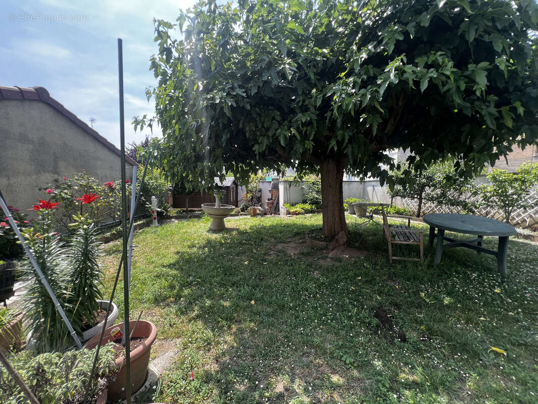 Maison à CHATELLERAULT