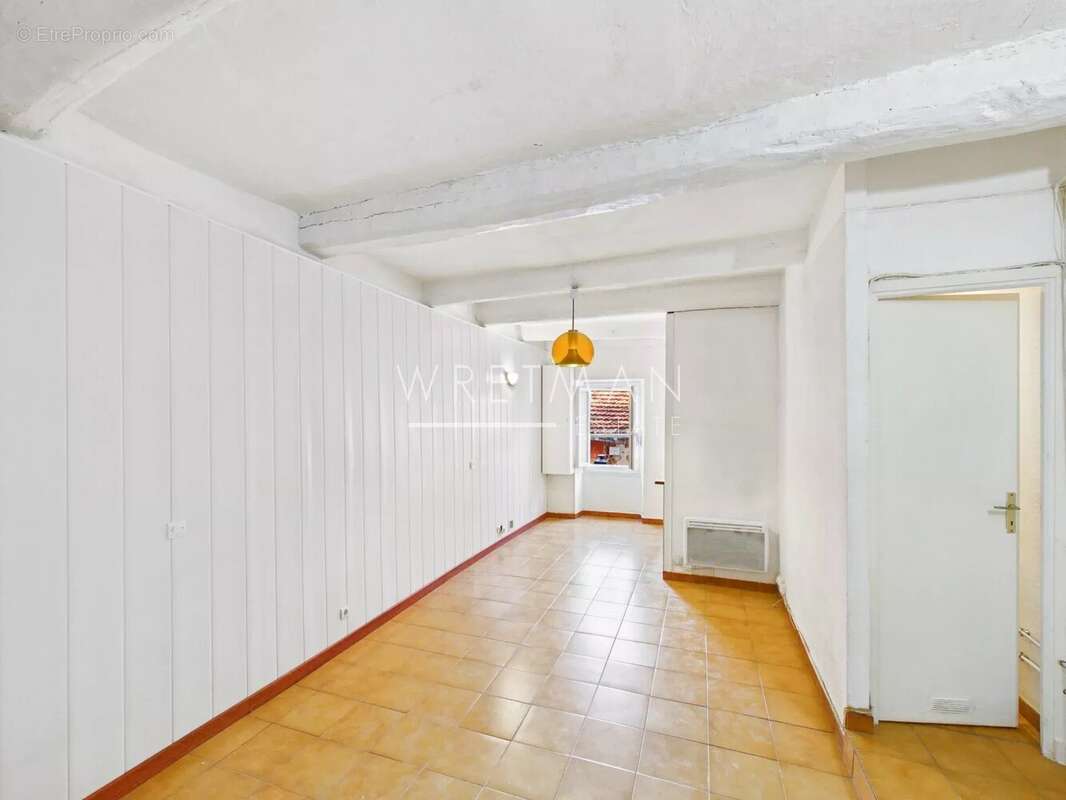Appartement à MENTON