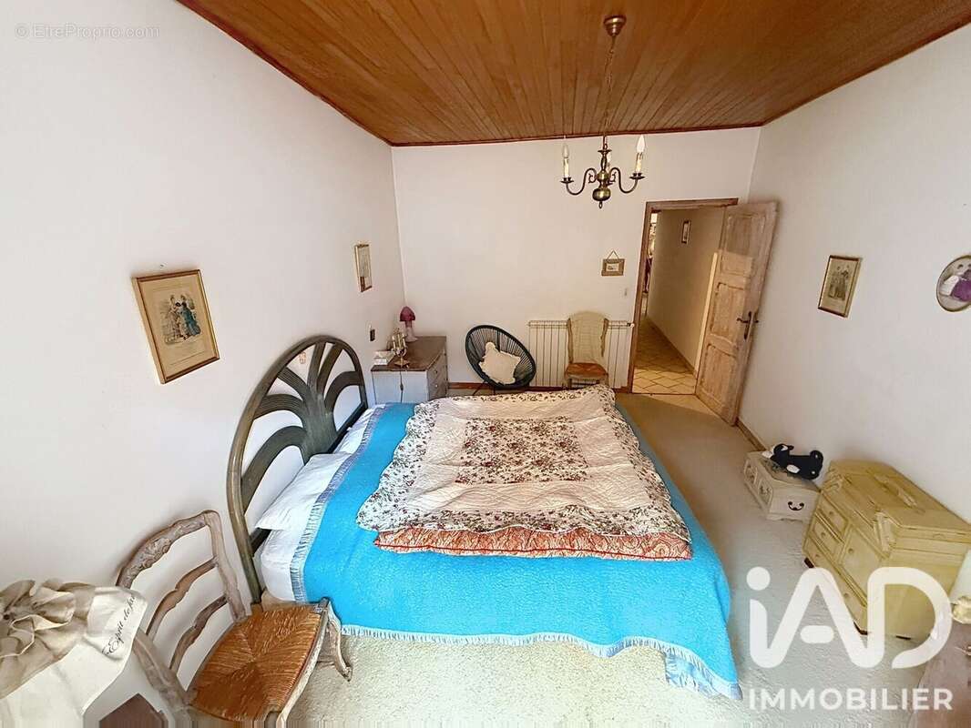 Appartement 111 m² à Saint-Martin-Vesubie  - photo 9